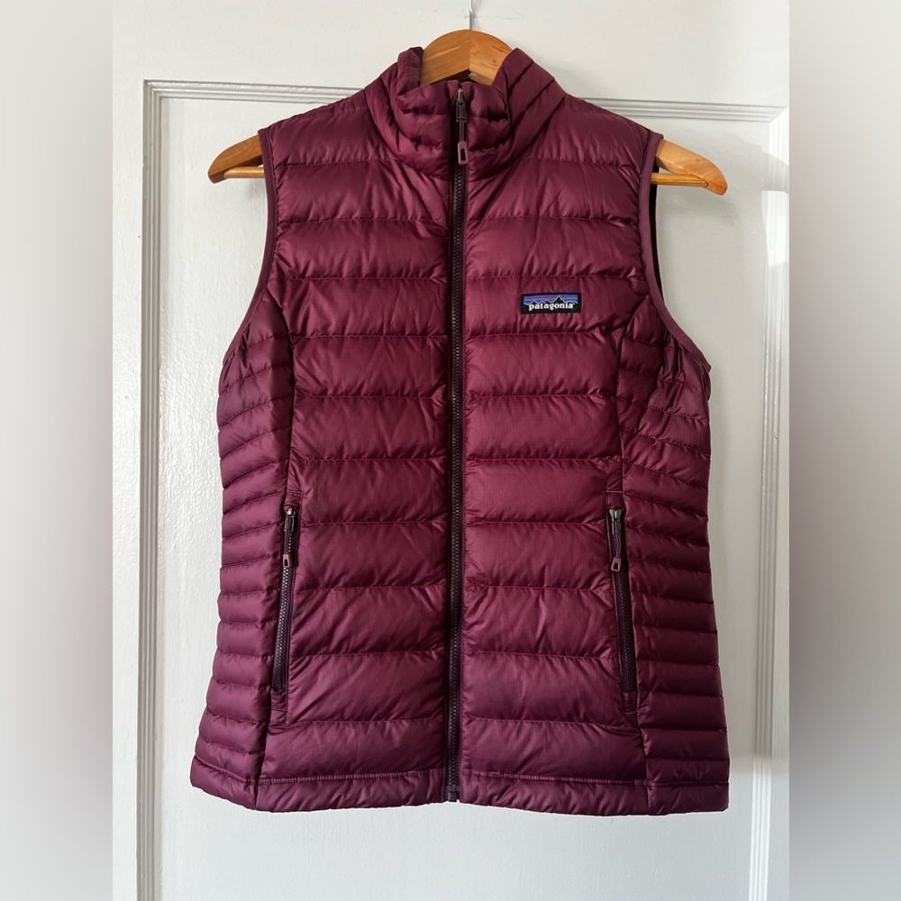 Womens Patagonia down vest